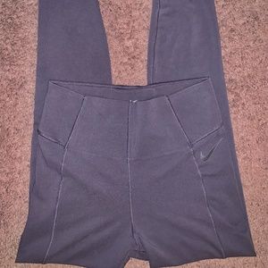 Nike high waisted legging